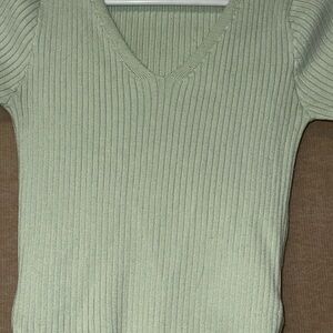 Women’s Short Sleeve V-Neck Ribbed Sweater top - Mint Green
